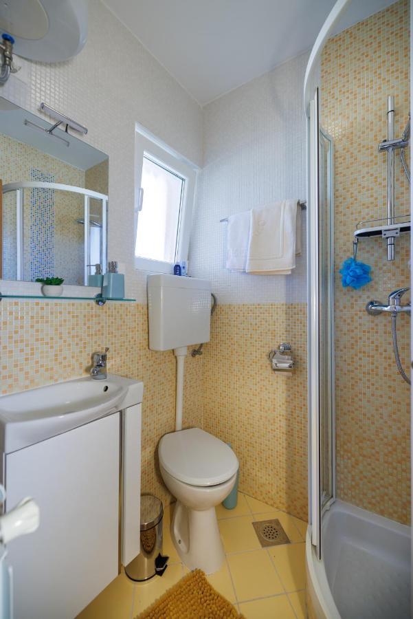 Apartman La Vista E' Bella Kornić Buitenkant foto