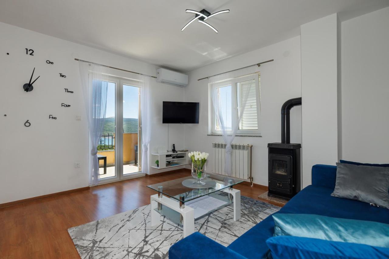 Apartman La Vista E' Bella Kornić Buitenkant foto